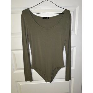 Boohoo Green Long Sleeve Bodysuit
